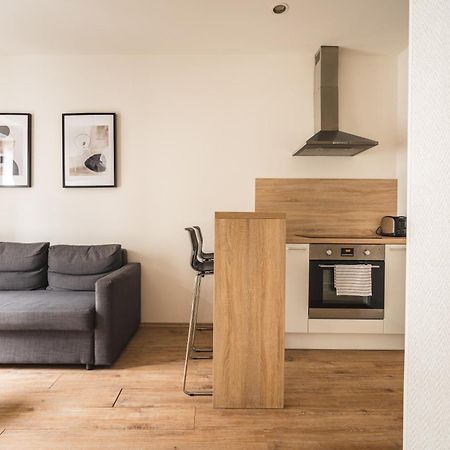 Charming & Cozy Ambiente Apartments Bratislava Luaran gambar