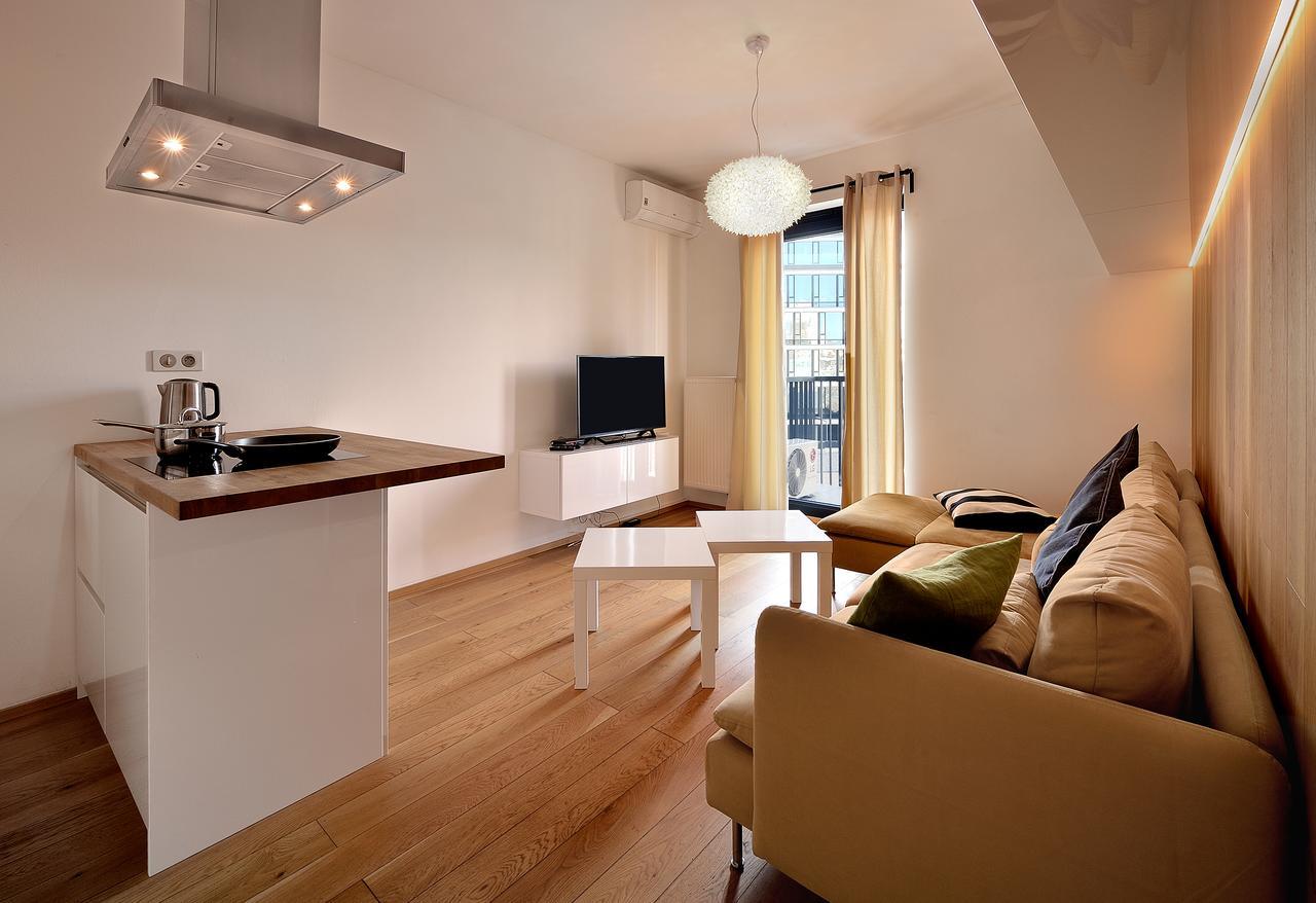 Charming & Cozy Ambiente Apartments Bratislava Luaran gambar
