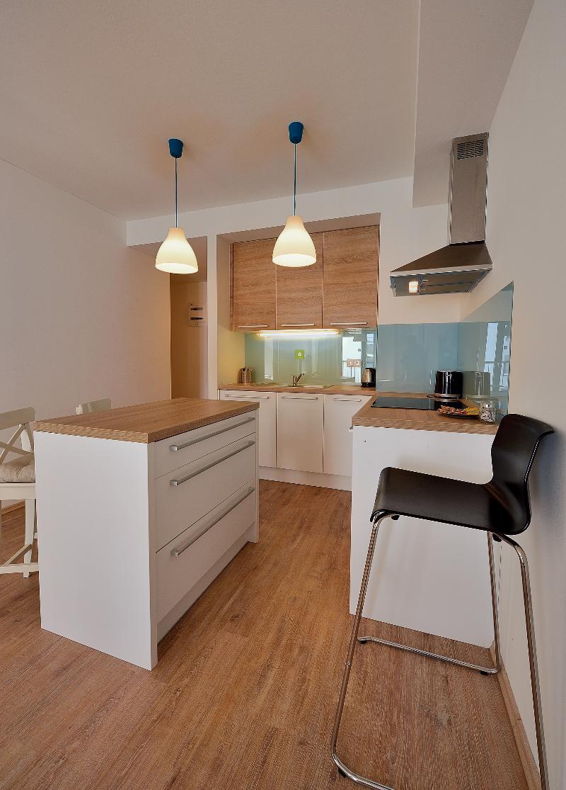 Charming & Cozy Ambiente Apartments Bratislava Luaran gambar