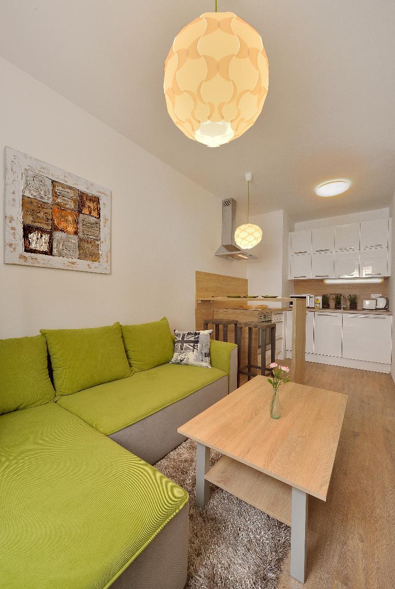 Charming & Cozy Ambiente Apartments Bratislava Luaran gambar