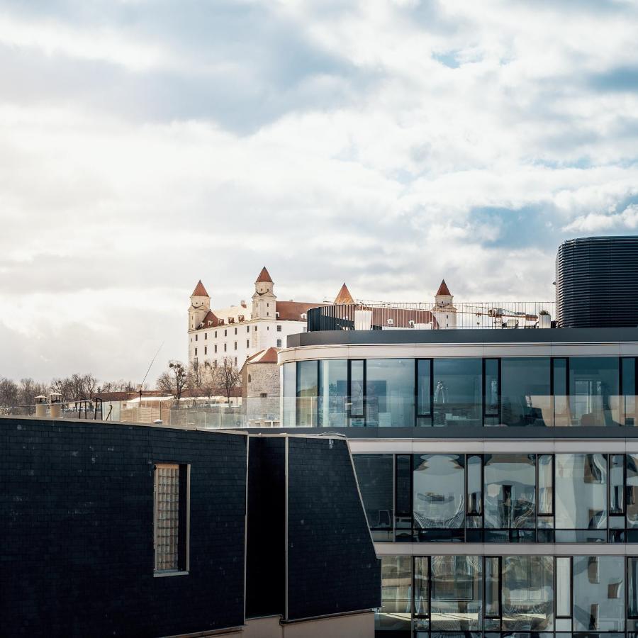 Charming & Cozy Ambiente Apartments Bratislava Luaran gambar