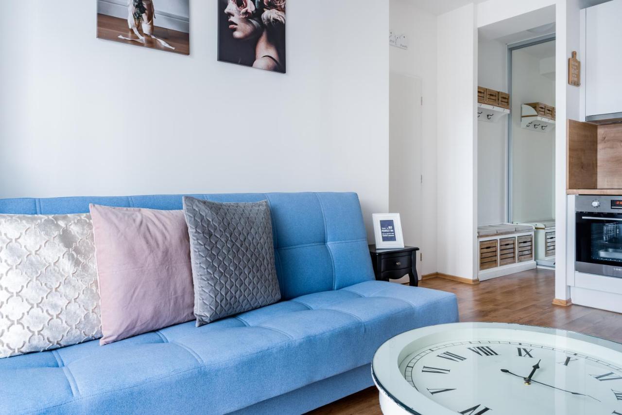Charming & Cozy Ambiente Apartments Bratislava Luaran gambar